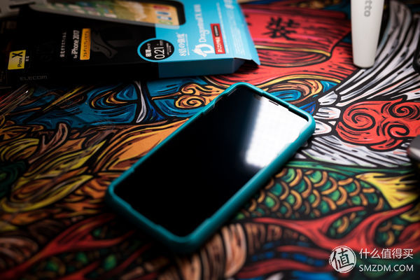 如何正确的给手机贴膜,怎么给手机贴膜全步骤