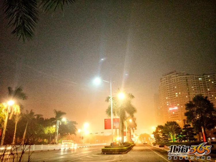 「北海女性」这个女孩不简单！23岁当经理，美丽却不娇气！