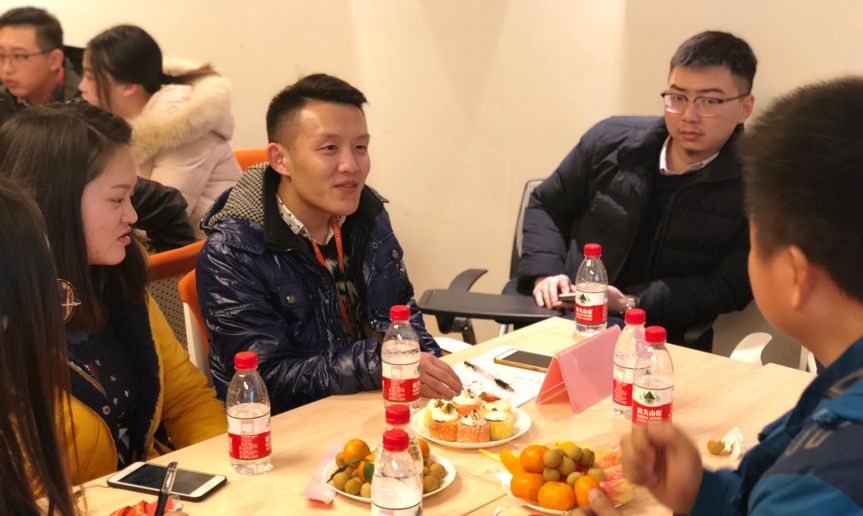 “点石成金”—八戒金石服务商2018新年交流茶话会取得圆满告捷！