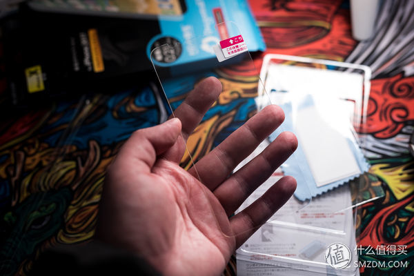 如何正确的给手机贴膜,怎么给手机贴膜全步骤