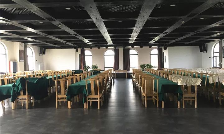 报告老板有几季,报告老板从哪里火的