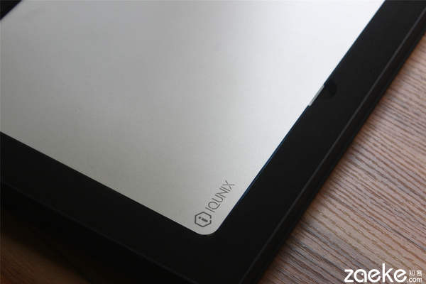 鼠标垫的钢铁之躯-iQunixPad图赏