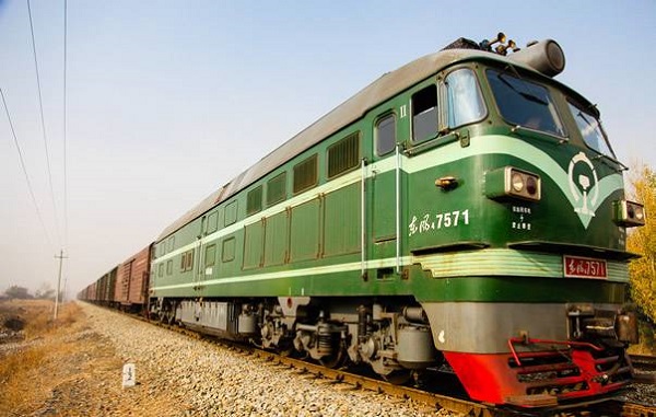 春运抢火车票用哪个系统抢得最快,春运火车票抢票技巧