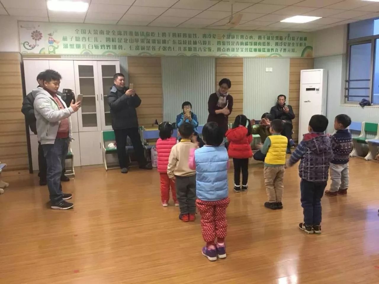 记录童年的美好——记幼儿艺术课中级故事班汇报