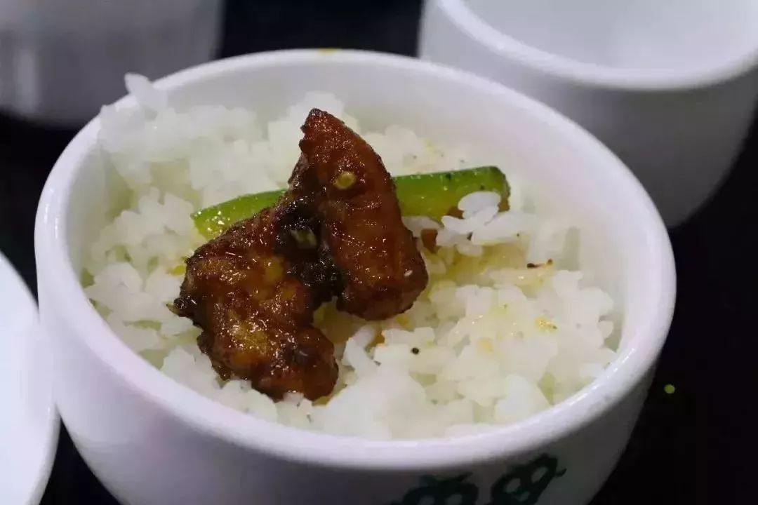 深藏民间的10多家老店，老丽江人集体的回忆，多少米其林都比不上