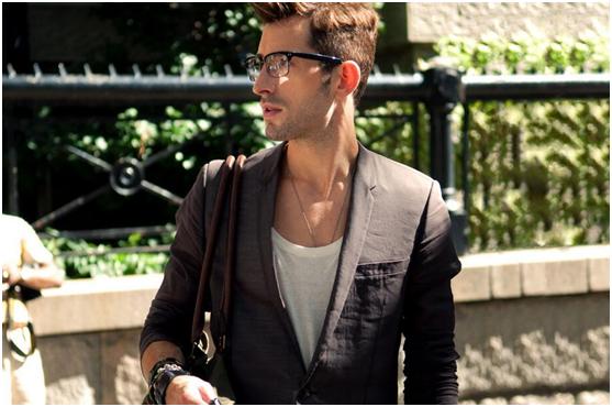 给大家推荐一款什么样的男士包,秋冬流行男士包