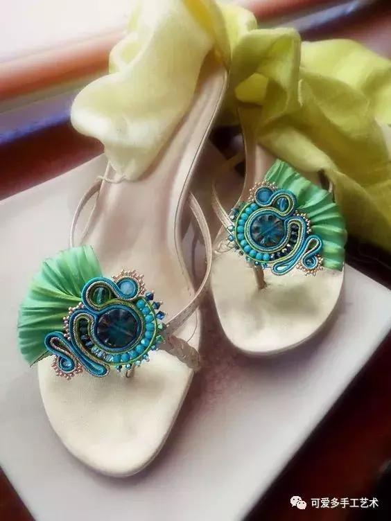 谁说鞋子脏了就要扔,怎样让旧鞋子焕然一新