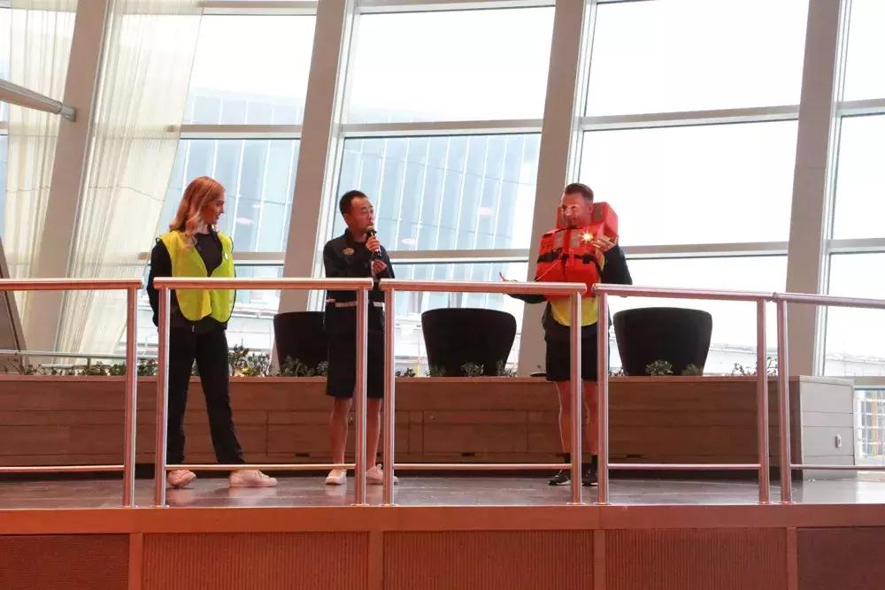 邮轮出国游量子号攻略,不用签证去日本