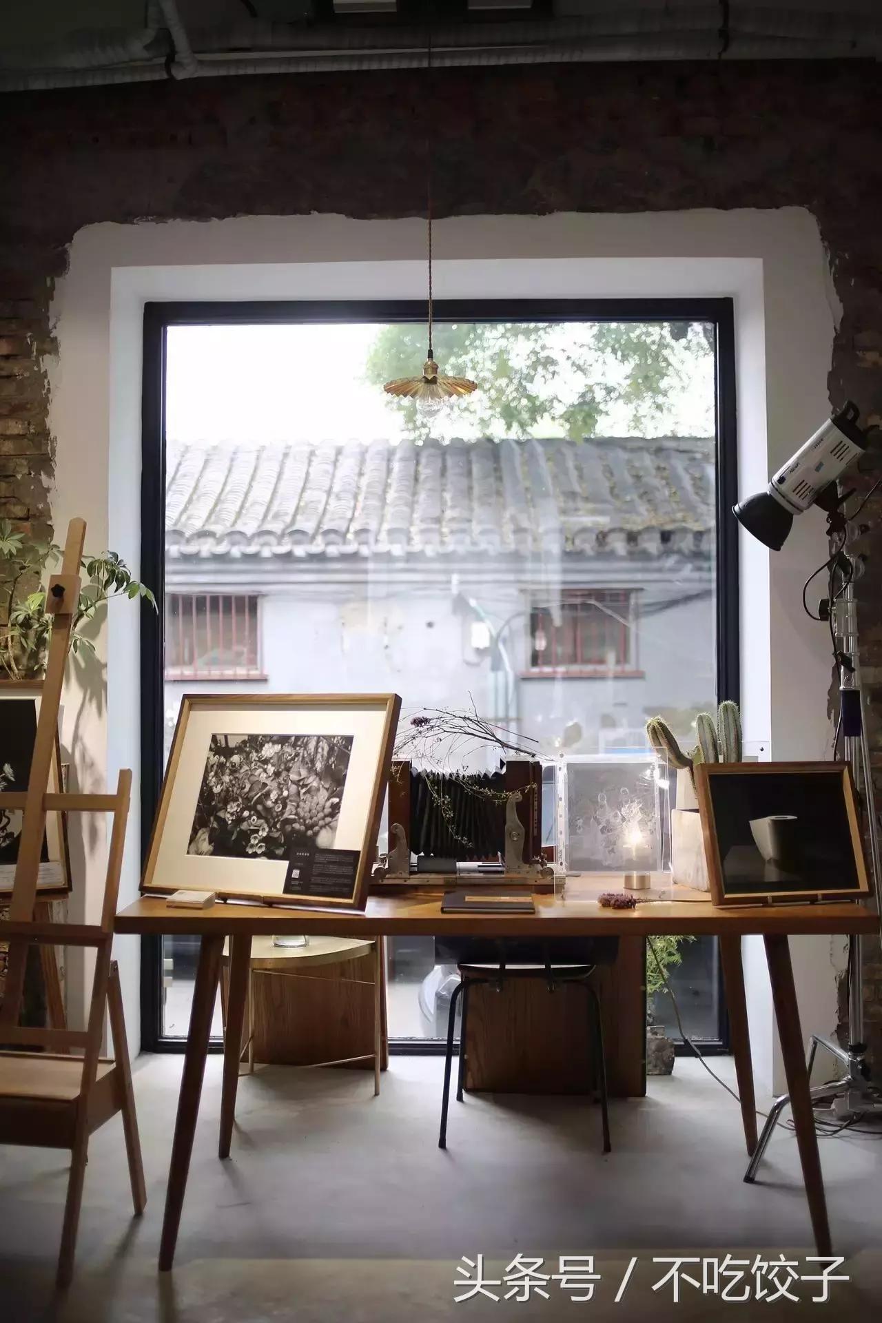 一天只能出2张照片，一张照片要2万，却能够传承100年