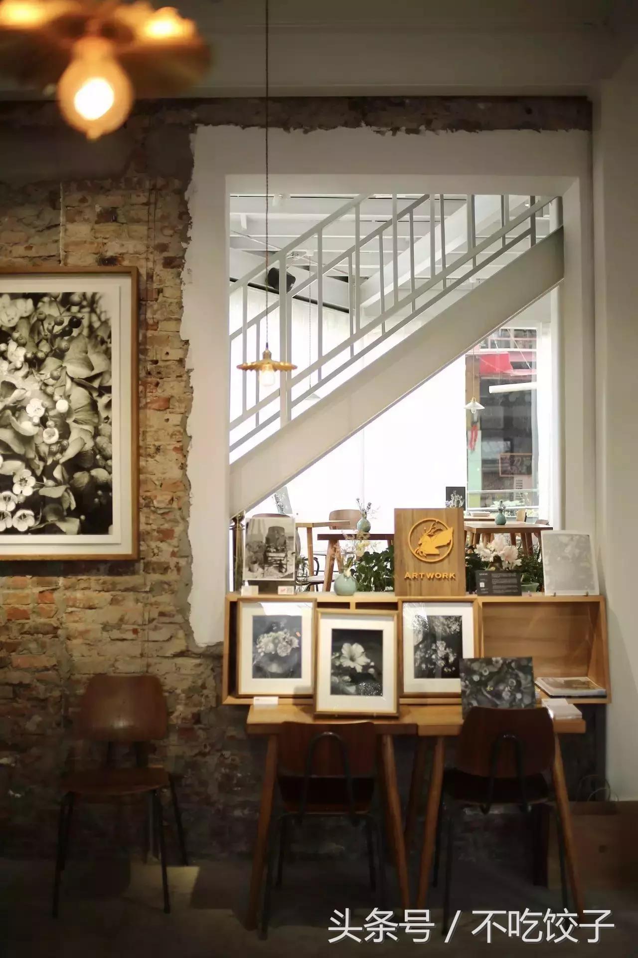 一天只能出2张照片，一张照片要2万，却能够传承100年