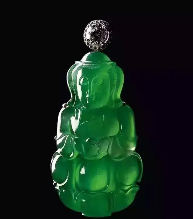 价值两亿的翡翠佛像,翡翠佛像传世真品
