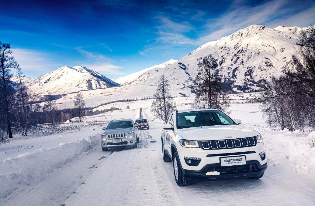 进口jeep4x4旗舰版,jeep4x4四驱测试