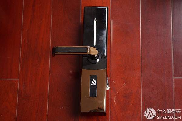 必达指纹锁i8a1,必达智能锁i8指纹感应