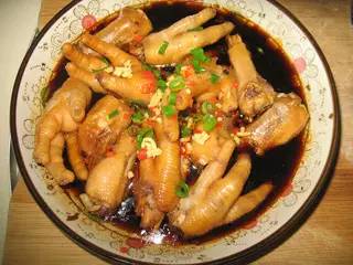 无骨鸡爪爆款榜第一,无骨黑鸡爪超脆