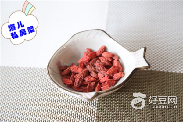 银耳花胶枸杞虫草花炖鸡的功效,花胶虫草花炖鸡的功效与功能