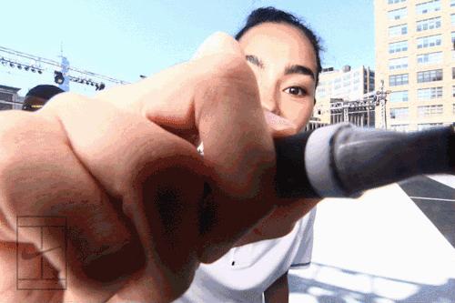 球鞋博主购买yeezy750,球鞋评测yeezy500