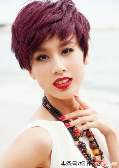 自己的脸型剪什么样的短发好看,长脸型合适剪什么短发型