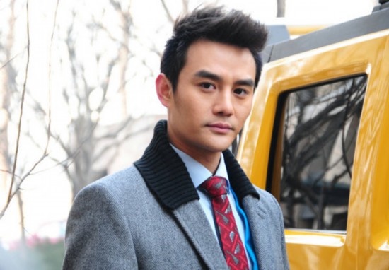 王凯一个明明能够考脸吃饭的人却偏偏要靠演技和才华来征服观众