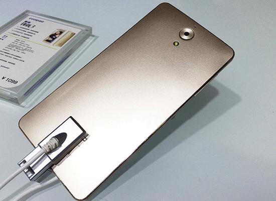 酷派手机锋尚3黑科技,酷派锋尚v3手机参数