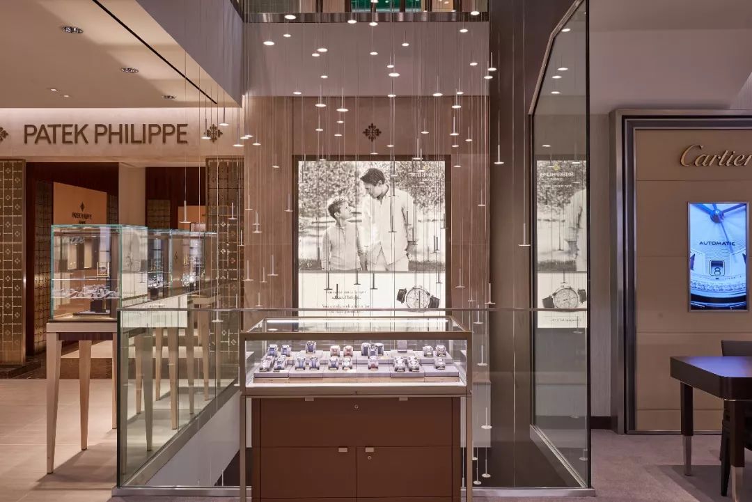 在英国最大的瑞士腕表集合店当VIP是怎样的体验
