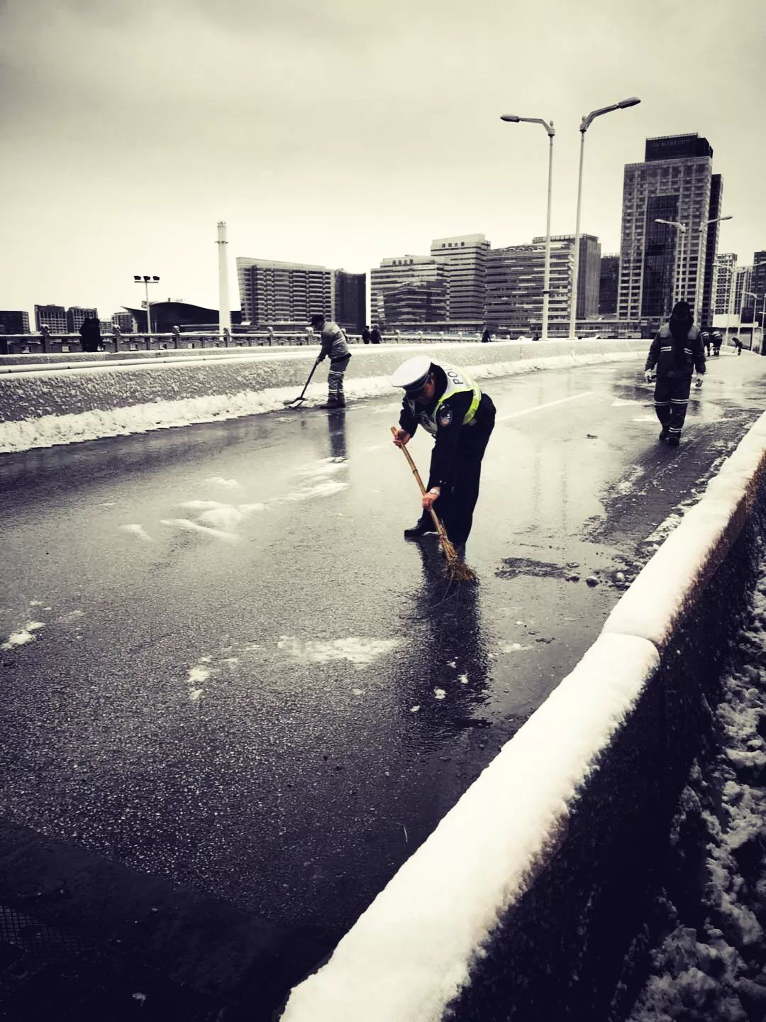全城地暖.落雪无痕