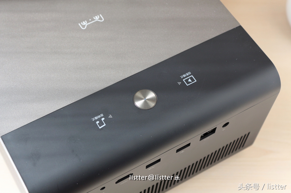 天猫魔屏s1和当贝f1c对比,天猫魔屏投影仪s2评测