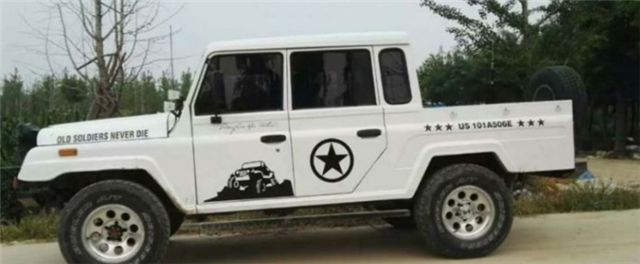 新款四轮四门四座客货两用皮卡,国产5米7超长轴距柴油四驱皮卡