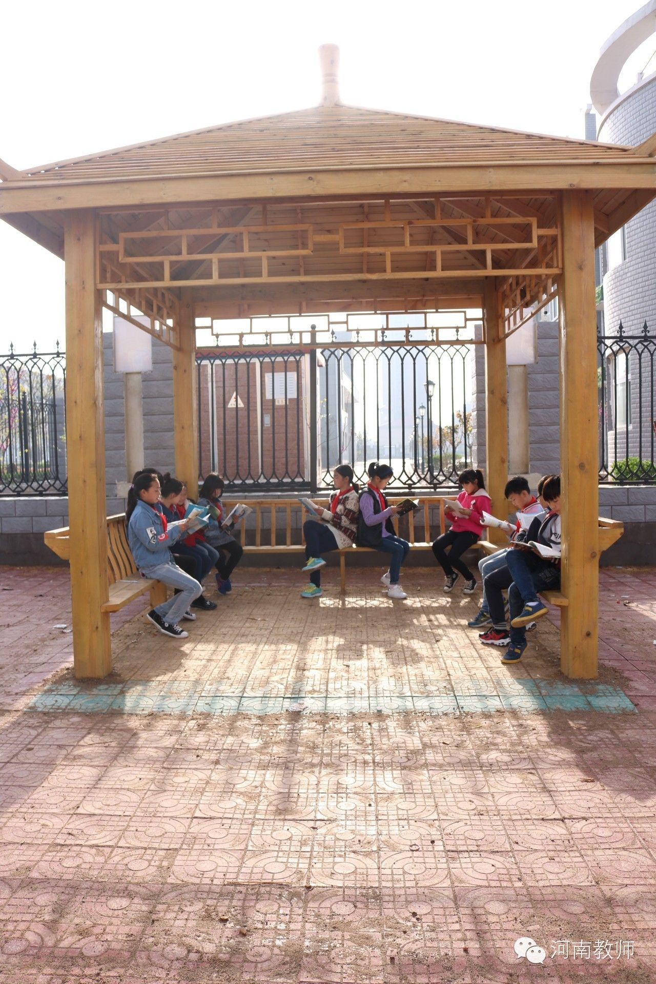 尚美、育美、学美，这所学校“美”出了境界与神采