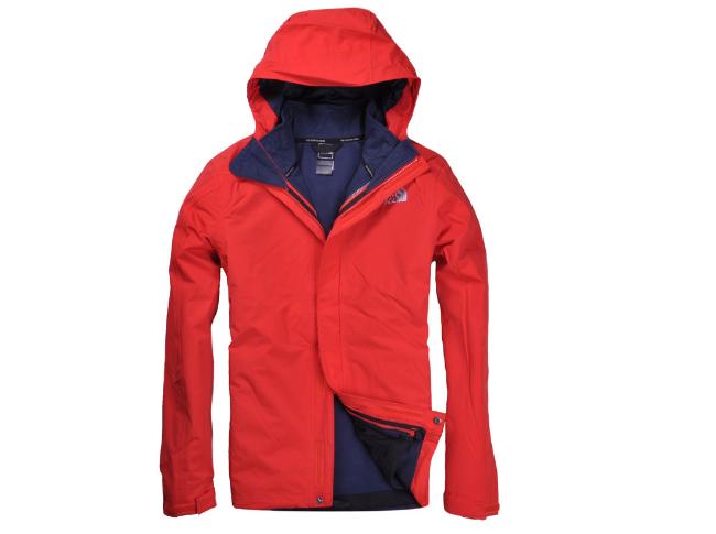 品牌户外运动冲锋衣,户外必备保暖冲锋衣