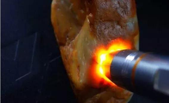 田黄石多少钱一克现在,田黄石有什么功效