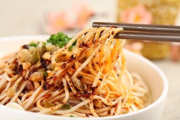 10个你来成都不得不吃的小吃盘点,成都最火爆的小吃成都名吃排行榜