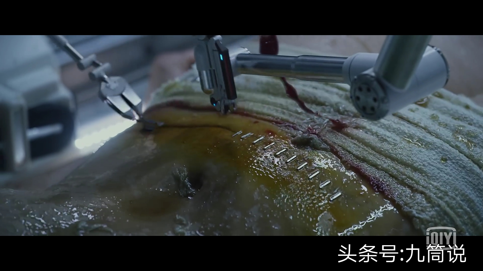 普罗米修斯跟异形里的怪物不一样 (讲解普罗米修斯和异形)