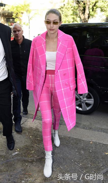 一件有设计感的大衣,格子大衣真的永不过时