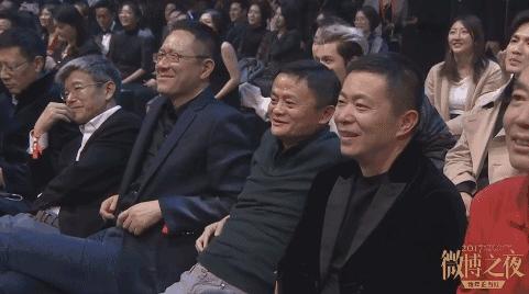 蔡依林红色眼妆,蔡依林紫色艳后造型