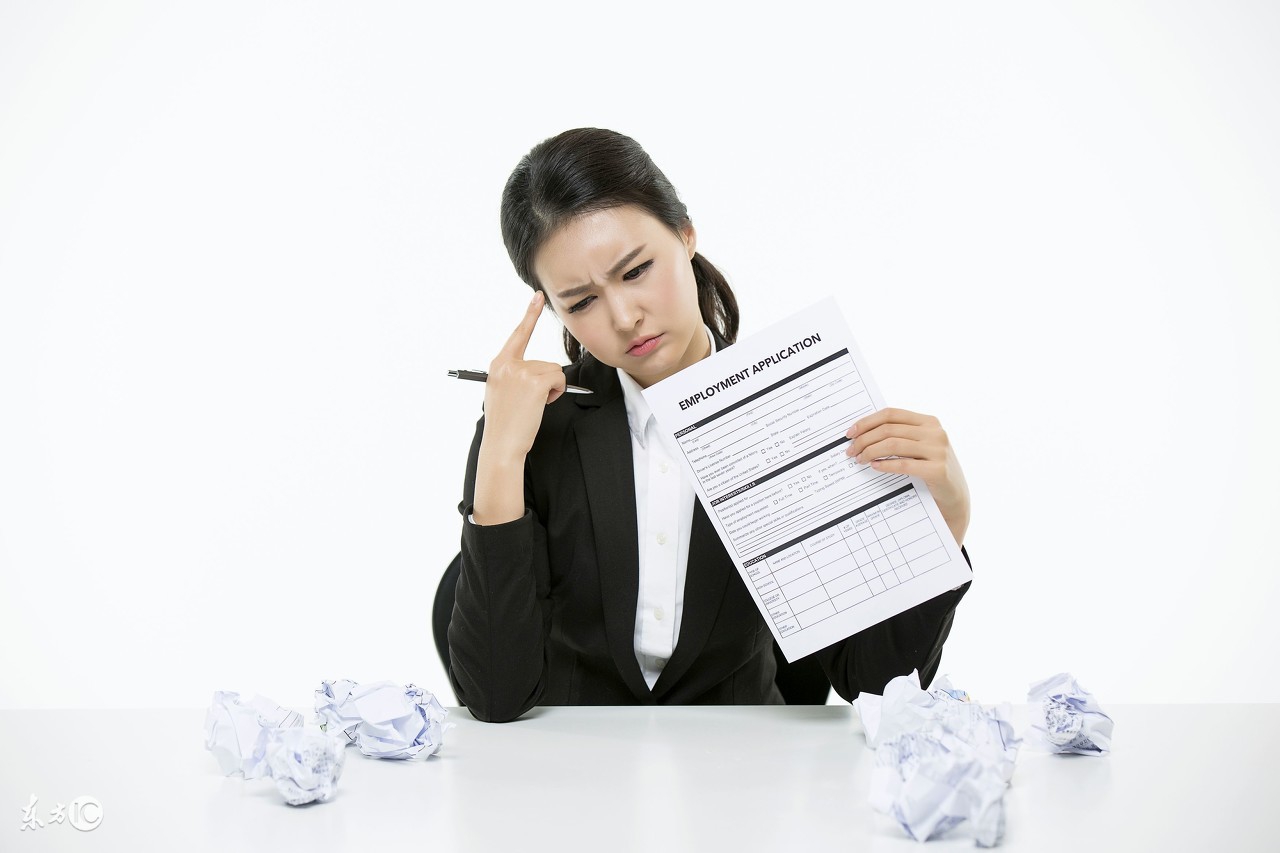 怎么写简历才不被疏忽,编写个人职业简历应该怎么写