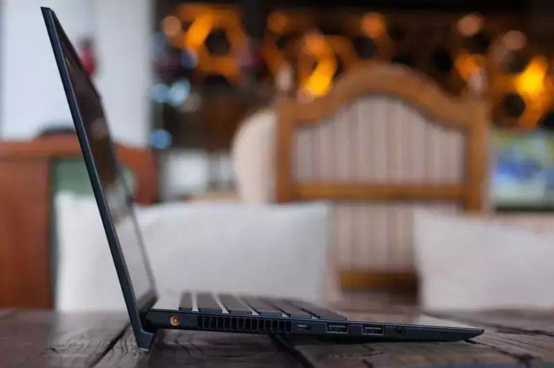 性能与轻薄不可得兼？那你应该是没有体验过VAIOS13