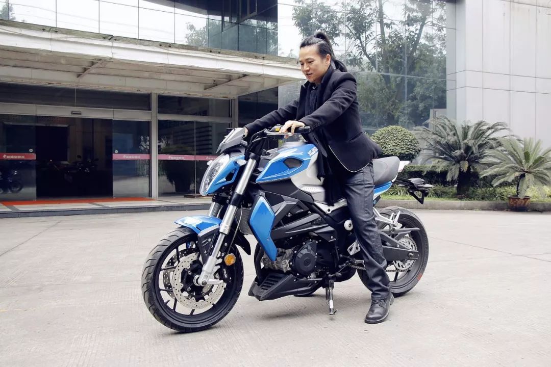 最火的250最需要的都有：双缸、无震、高功-新感觉新车即将上市