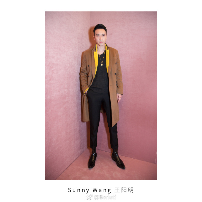 刘昊然青涩潘玮柏尴尬吴建豪乱穿衣？｜2018秋冬米兰男装周成绩单