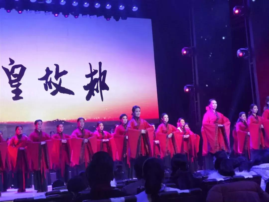 红星影视协办的2018年春节晚会《出彩中国梦》取得圆满告捷！