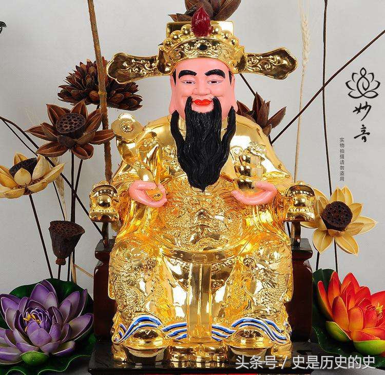 财神爷供奉哪个方向最好,财神爷如何供财