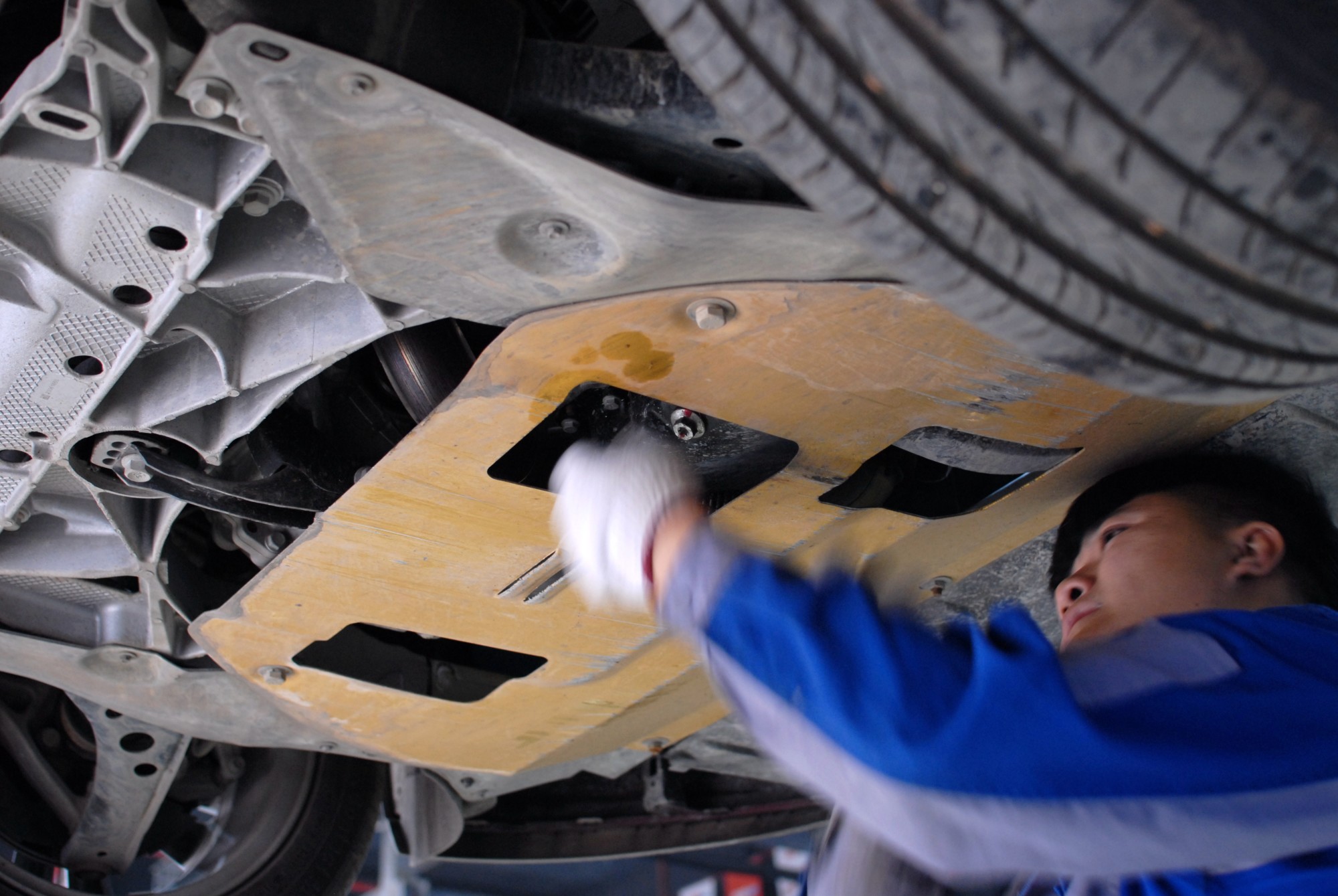 壳牌超凡喜力机油能用一年吗,壳牌超凡喜力全合成机油保养