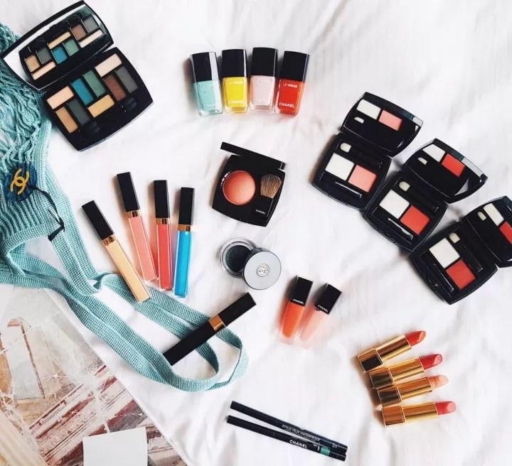 看完再剁手！DIOR纪梵希的新品口红真是美！炸！了！