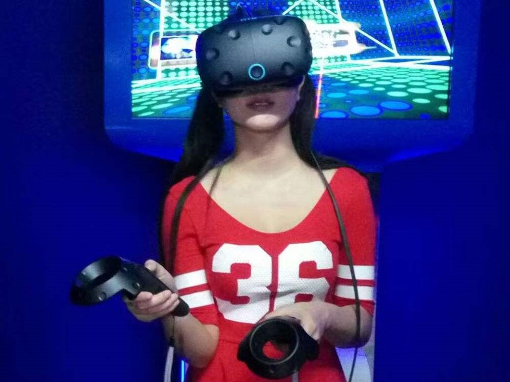 “VR寻金币，科幻金鸡湖”—2018金鸡湖旅游购物节新春震撼登场