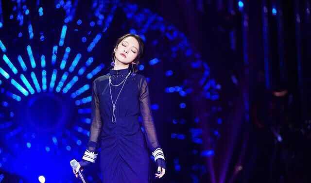 张韶涵歌手2018阿刁完全视频,我是歌手阿刁张韶涵完全视频点评