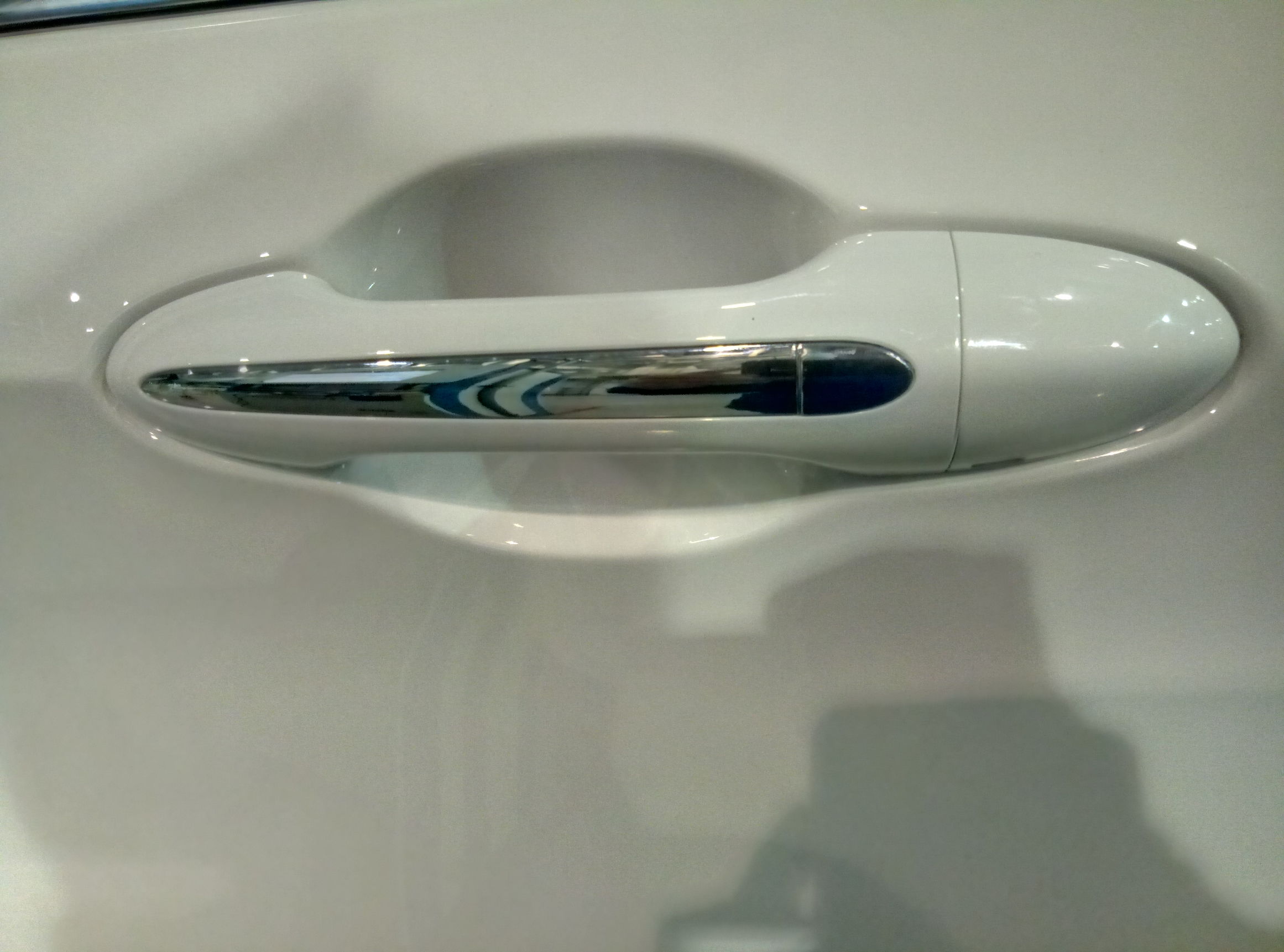 宝骏510车钥匙没电怎么开门视频,宝骏510遥控钥匙没电了怎么启动车