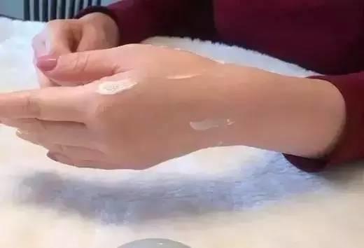 30万玉镯被打碎怎么处理,玉镯被砸掉