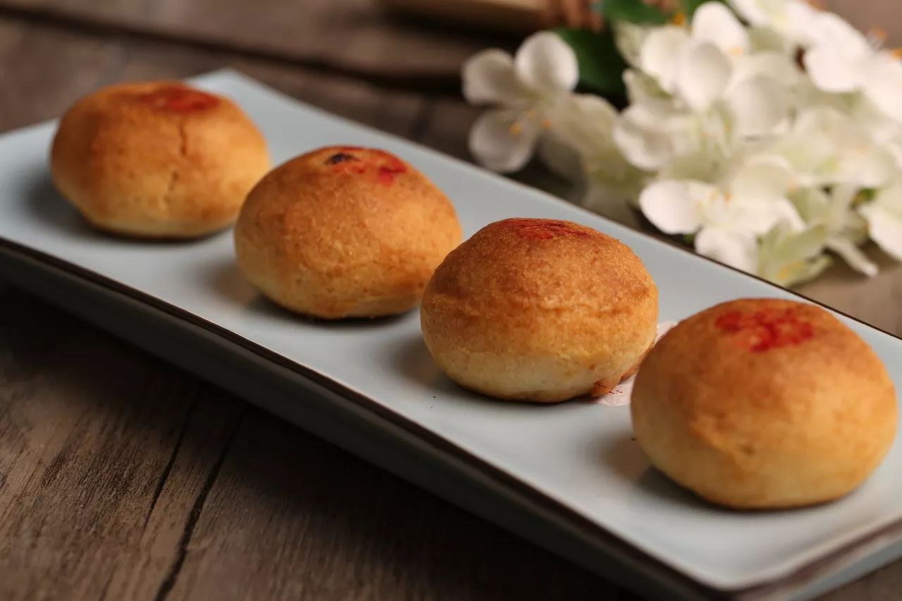 送礼就送鲜花饼,送礼送嘉华的鲜花饼