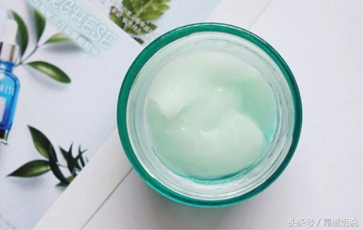 皮肤比较薄敏感秋冬面霜推荐,合适秋冬混油皮肤的面霜