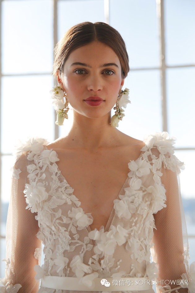 现在结婚流行穿什么的婚纱,2020最流行的婚礼婚纱款式