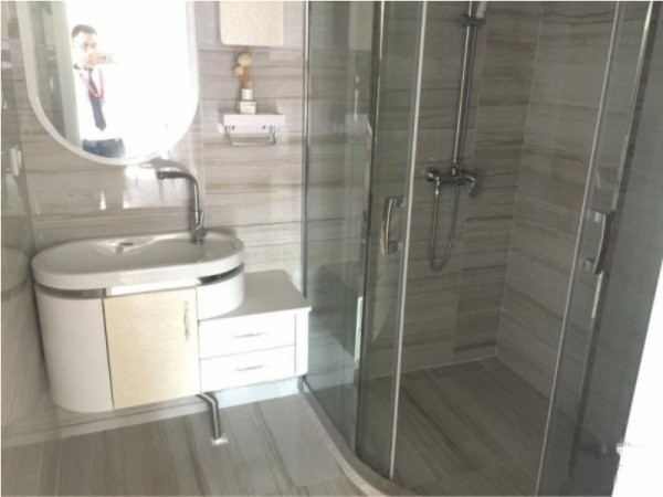 上海浦东区400万三室二手房,浦东5万左右二居房